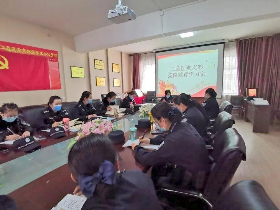 人类：一败涂地